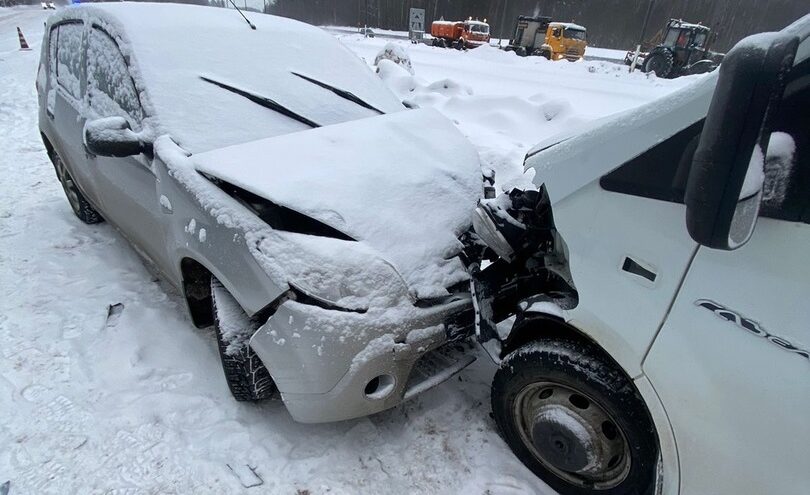 В Тверской области молодой водитель влетел в "Газель", есть пострадавшие