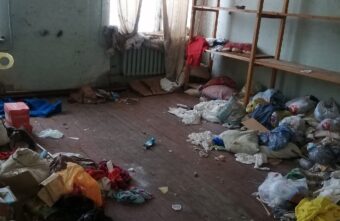 В Тверской области жителей разрушающего общежития переселяют в "адскую помойку" В Тверской области жителей разрушающего общежития переселяют в "адскую помойку"