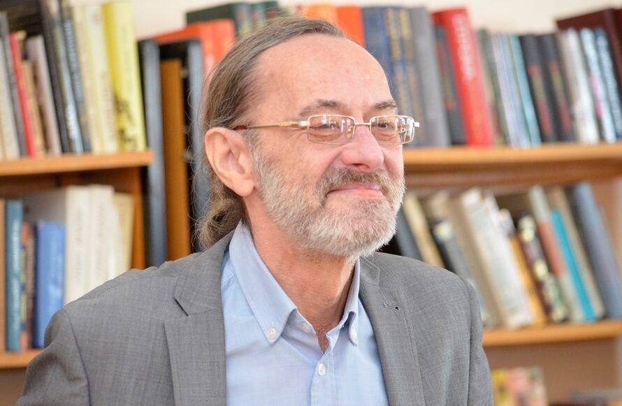 Тверь простится со знаменитым педагогом, поэтом и переводчиком Ефимом Беренштейном