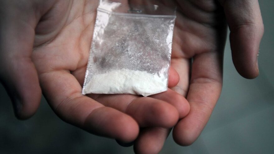 30 свёртков с мефедроном нашли у "закладчицы" под Тверью