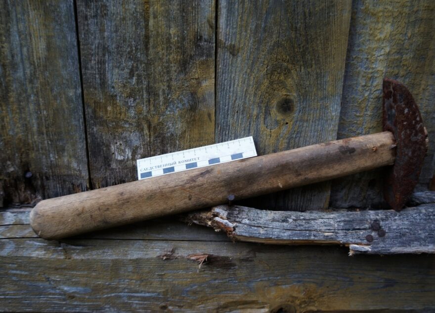 В Тверской области мужчине проломили череп молотком