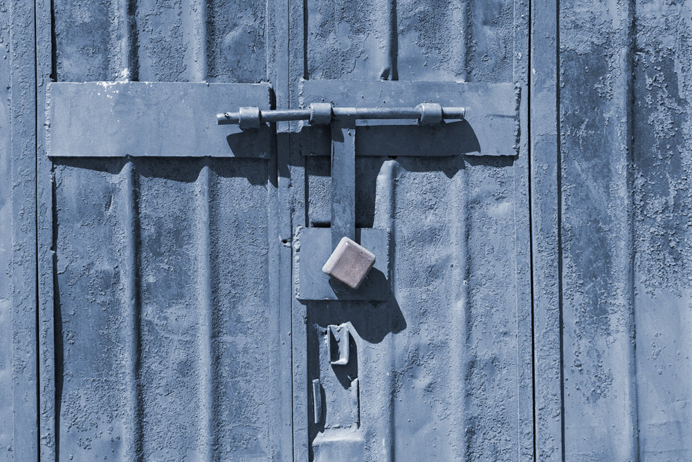 В Тверской области пенсионер лишился своего гаража