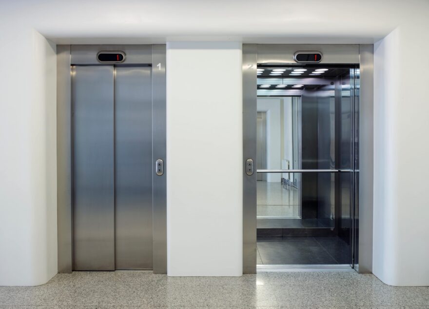 Особенности технического обслуживания лифтов и торгового оборудования