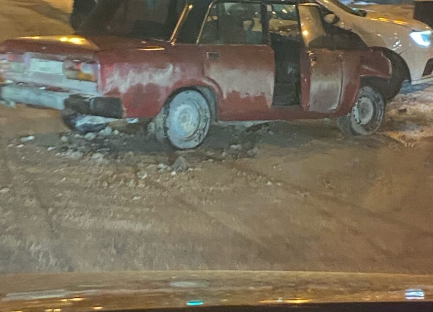 На площади Конституции в Твери произошло очередное ДТП