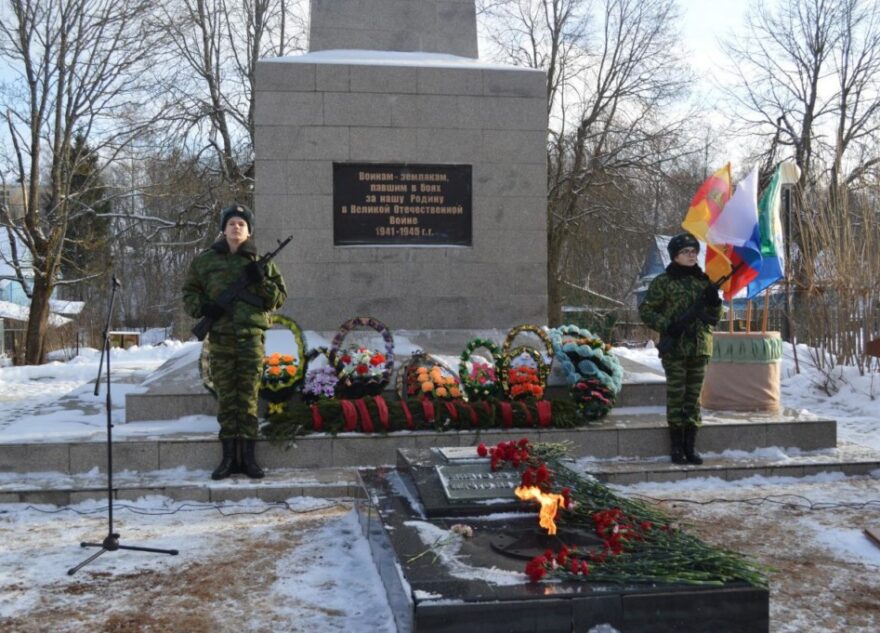 Губернатор Игорь Руденя поздравил жителей Андреапольского округа с годовщиной освобождения от захватчиков