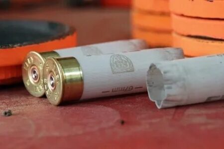 Житель Твери помог поймать подростка, планировавшего нападение на школу в другом регионе