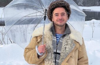 Известный актёр Иван Стебунов радуется русской зиме в Тверской области Известный актёр Иван Стебунов радуется русской зиме в Тверской области