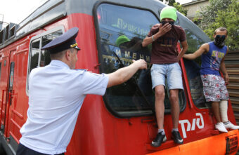 Штрафы для зацеперов в Тверской области увеличатся в 40 раз Штрафы для зацеперов в Тверской области увеличатся в 40 раз