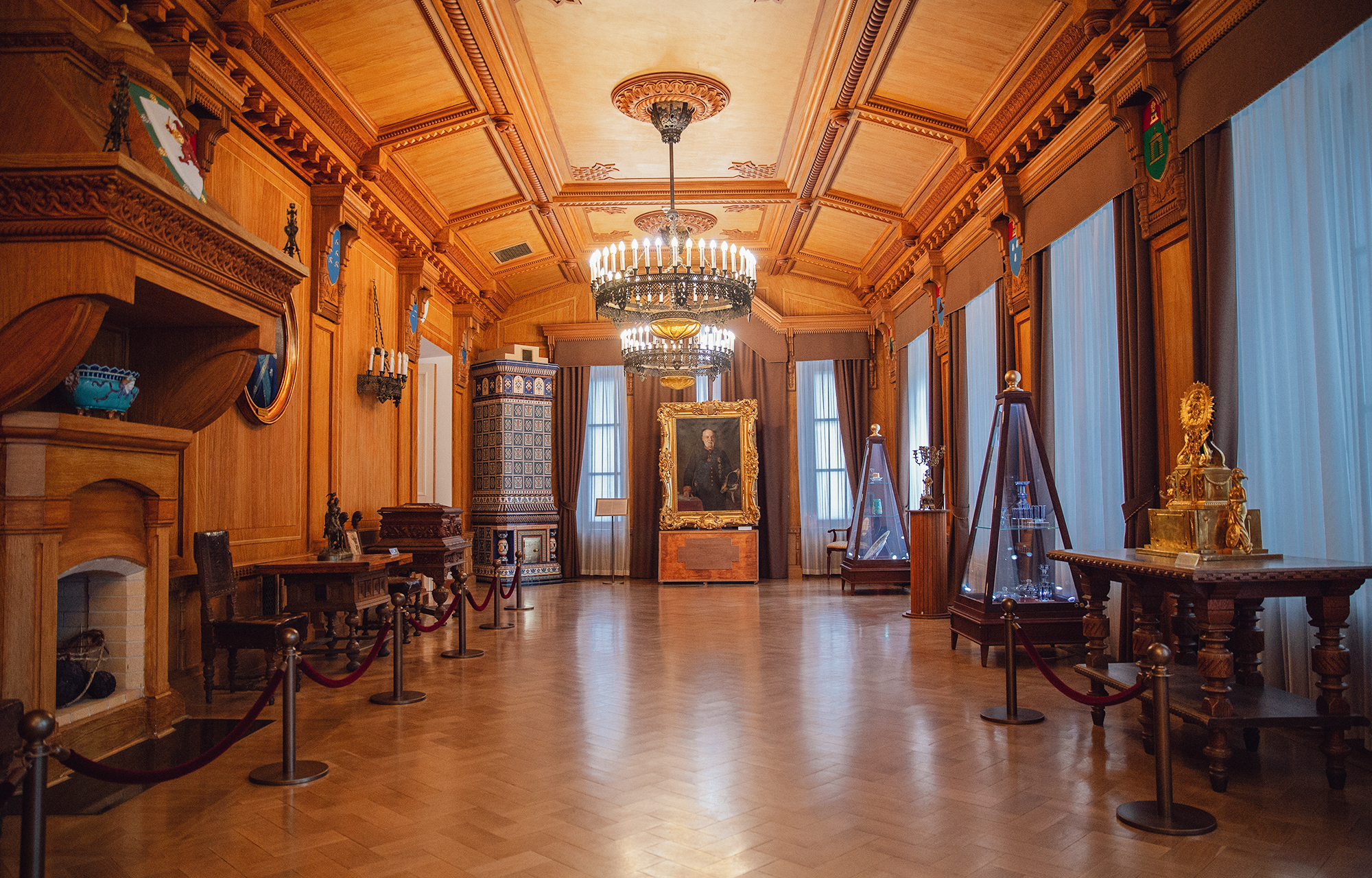 Губернатор Игорь Руденя поздравил с юбилеем Тверскую областную картинную галерею