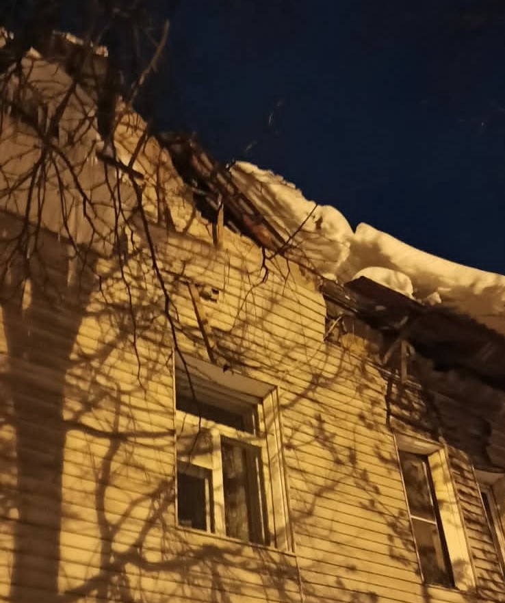 В Тверской области обрушился фасад жилого дома