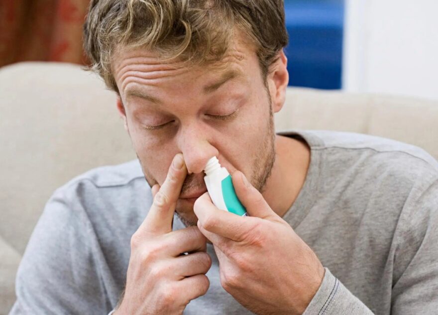 Жители Тверской области могут выявить омикрон по насморку