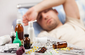 Эксперт назвал опасные лекарства при лечении омикрона Эксперт назвал опасные лекарства при лечении омикрона