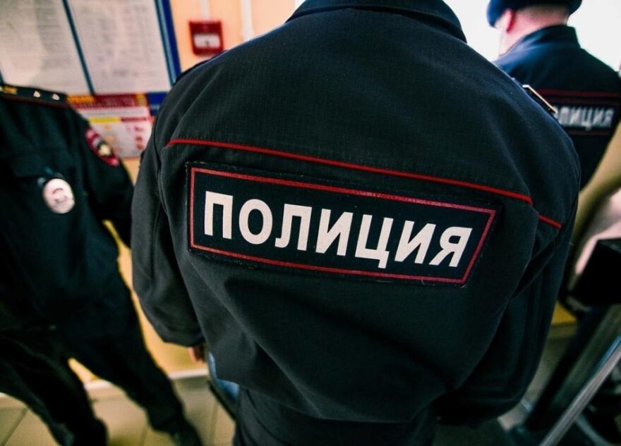 В Твери молодой грабитель ушёл из магазина в новой обуви