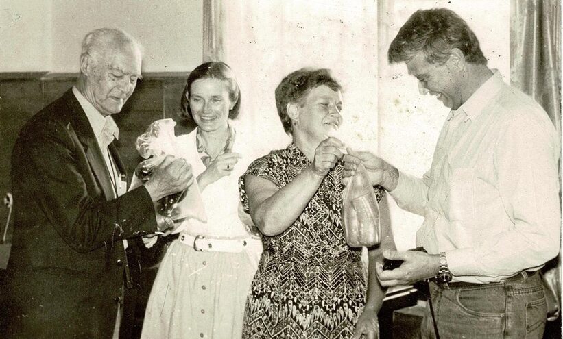 Андреапольскому музею подарили документы и грамоты Марии Ильиной