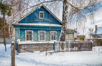 Житель Тверской области отсудил чужой дом, в котором давно живёт