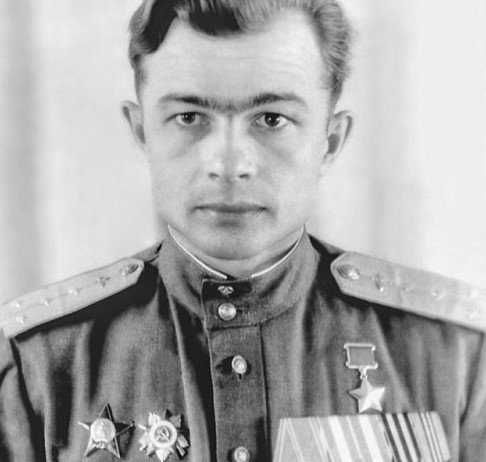 В Тверской области проходят памятные мероприятия в честь 100-летия Виктора Медведева В Тверской области проходят памятные мероприятия в честь 100-летия Виктора Медведева