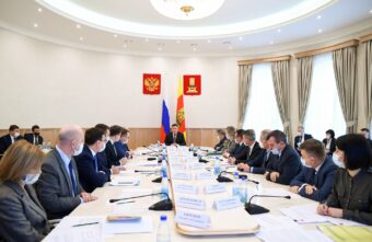 Игорь Руденя провёл совещание с членами правительства Тверской области Игорь Руденя провёл совещание с членами правительства Тверской области