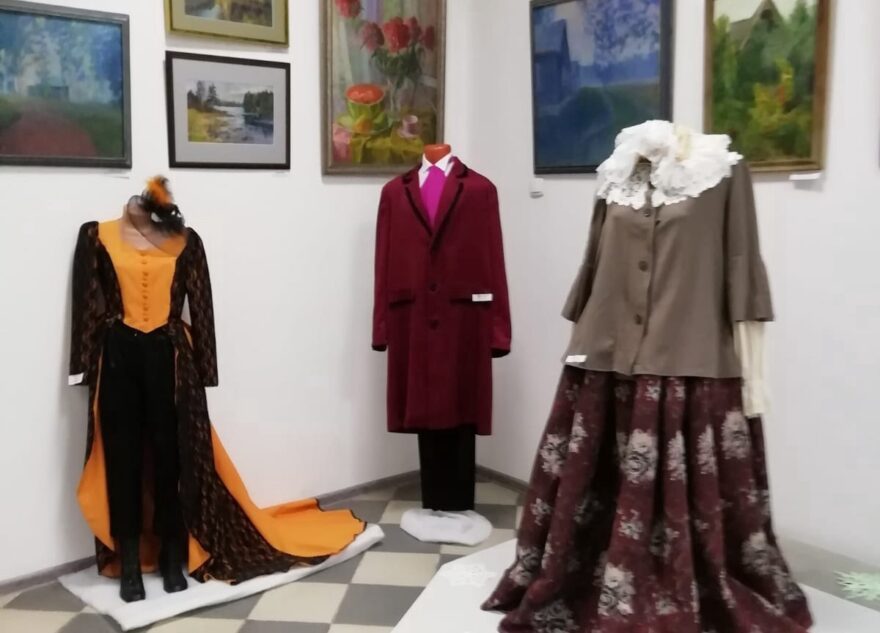 Коллекцию костюмов народного театра покажут в Вышнем Волочке