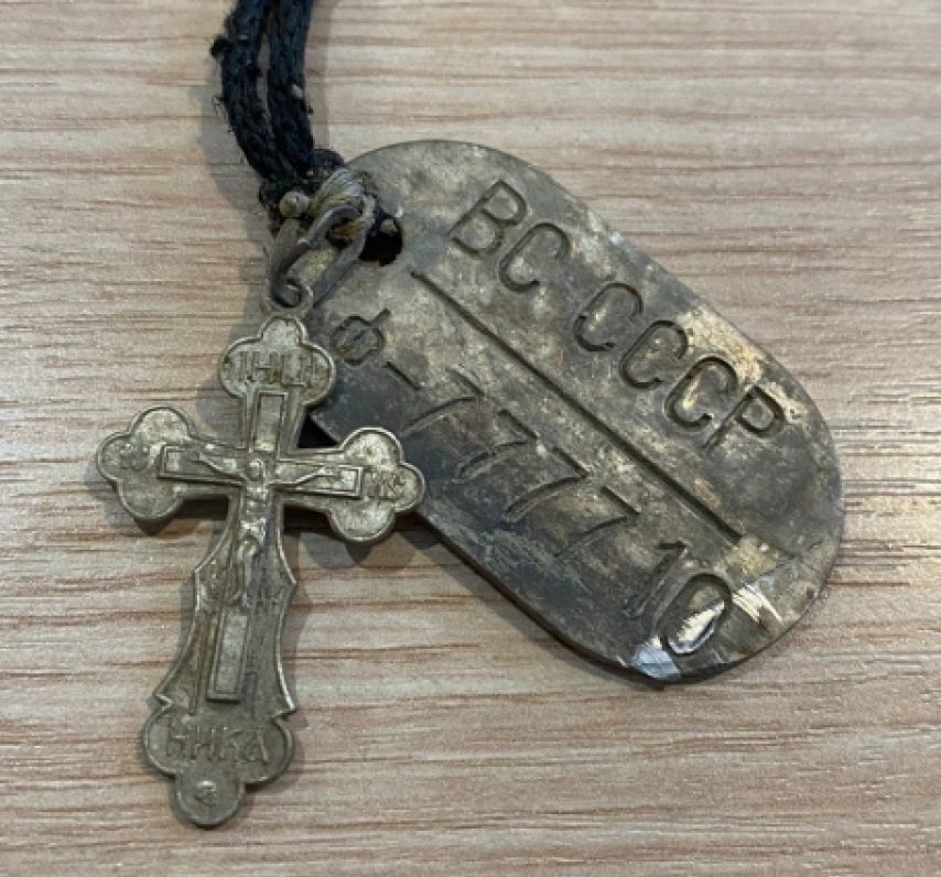 Поисковики случайно нашли крест погибшего в Чечне жителя Тверской области