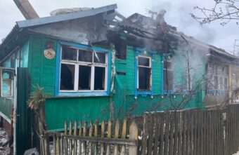 Следователи устанавливают обстоятельства гибели мужчины и женщины при пожаре в Твери Следователи устанавливают обстоятельства гибели мужчины и женщины при пожаре в Твери