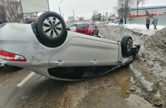 Собирается пробка: на въезде в Тверь произошло массовое ДТП Собирается пробка: на въезде в Тверь произошло массовое ДТП