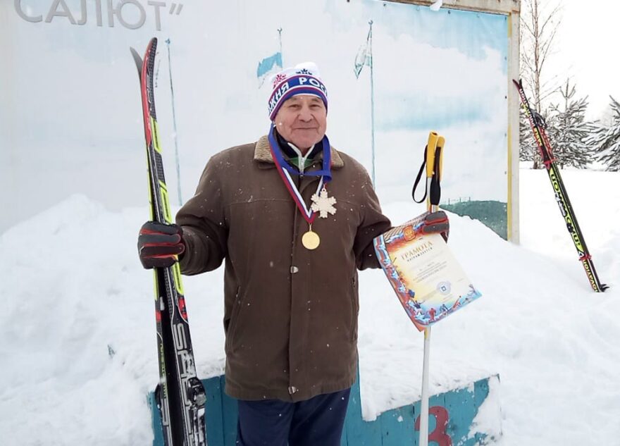Лыжникам из Тверской области вручили призы от Натальи Непряевой