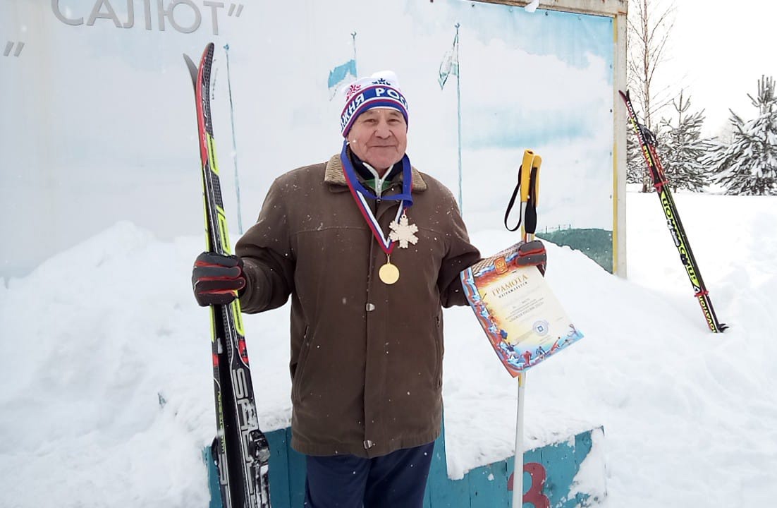 Лыжникам из Тверской области вручили призы от Натальи Непряевой