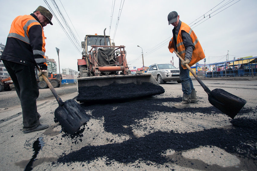 В Тверской области нерадивых дорожников наказали за некачественный ремонт дорог