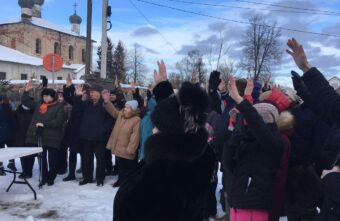 Под Тверью жители единогласно проголосовали за поддержанное губернатором благоустройство площади Под Тверью жители единогласно проголосовали за поддержанное губернатором благоустройство площади
