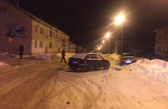 10-летняя девочка пострадала в столкновении двух легковушек в Тверской области 10-летняя девочка пострадала в столкновении двух легковушек в Тверской области