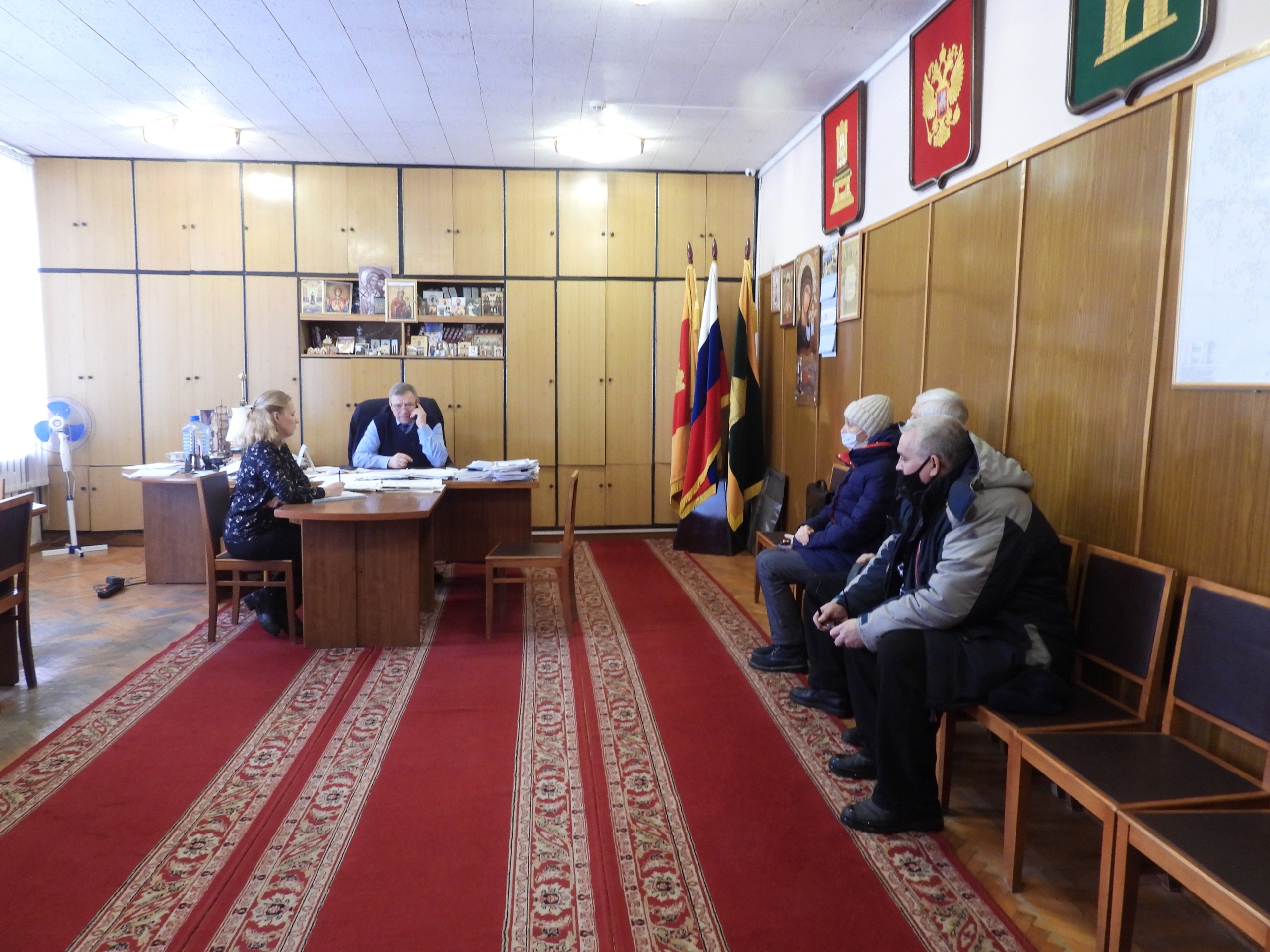 Глава Калязинского района провел прием граждан