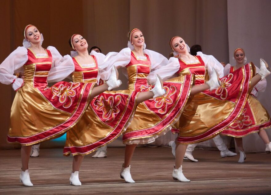 В Твери выберут лучших исполнителей народных танцев