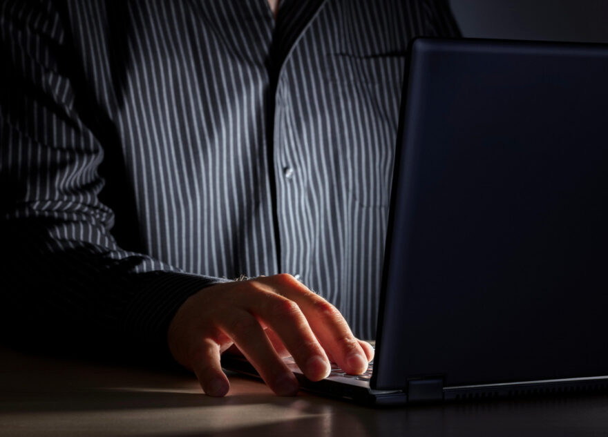 Тверскому пенсионеру грозит 6 лет за контрафактную компьютерную программу