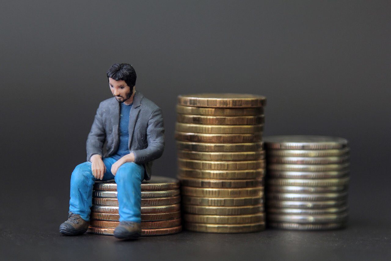 В Тверской области сотрудникам фирмы не выплатили больше двух миллионов рублей в зарплаты