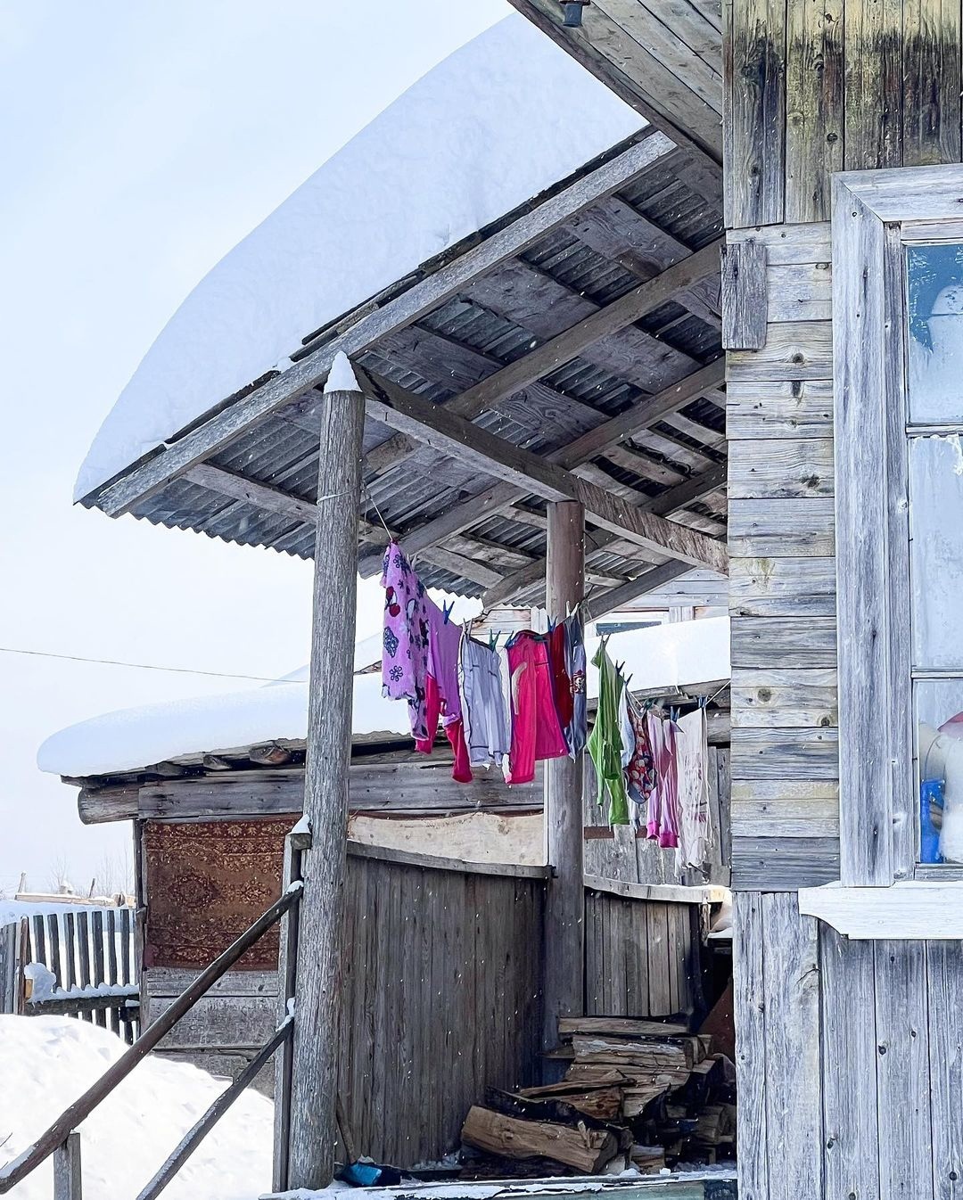 Известный актёр Иван Стебунов радуется русской зиме в Тверской области