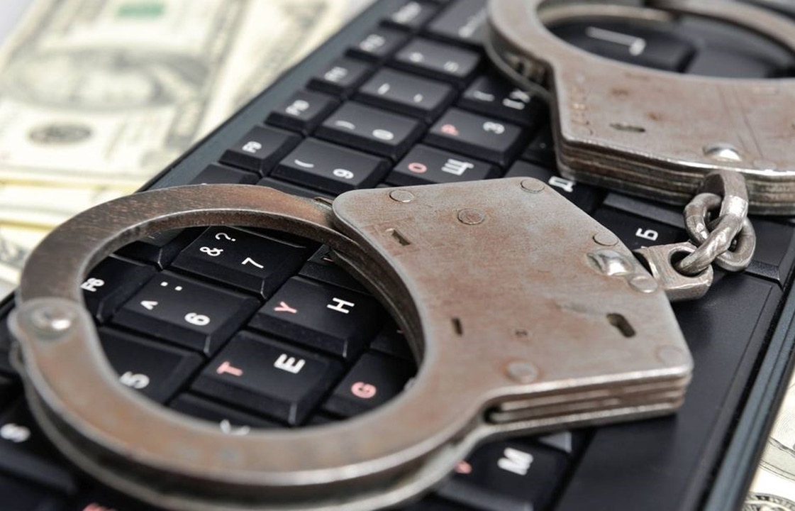 На этот раз мошенник обманул жителя Твери при покупке металлоискателя