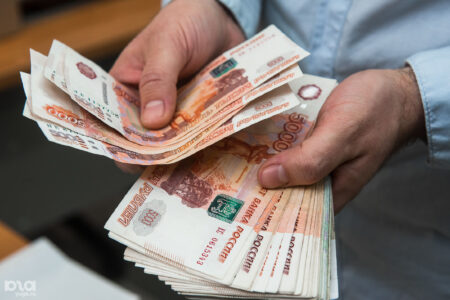 Житель Твери, который не читает новости, потерял больше полумиллиона рублей