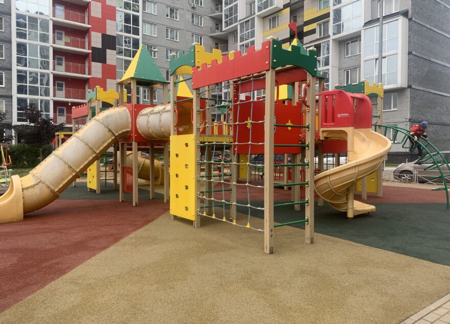 В Твери появится новая детская игровая площадка