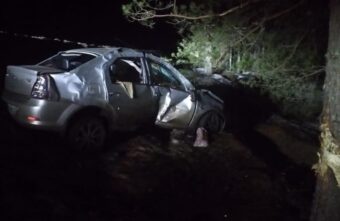 Водитель легковушки попал в больницу после съезда в кювет в Тверской области Водитель легковушки попал в больницу после съезда в кювет в Тверской области