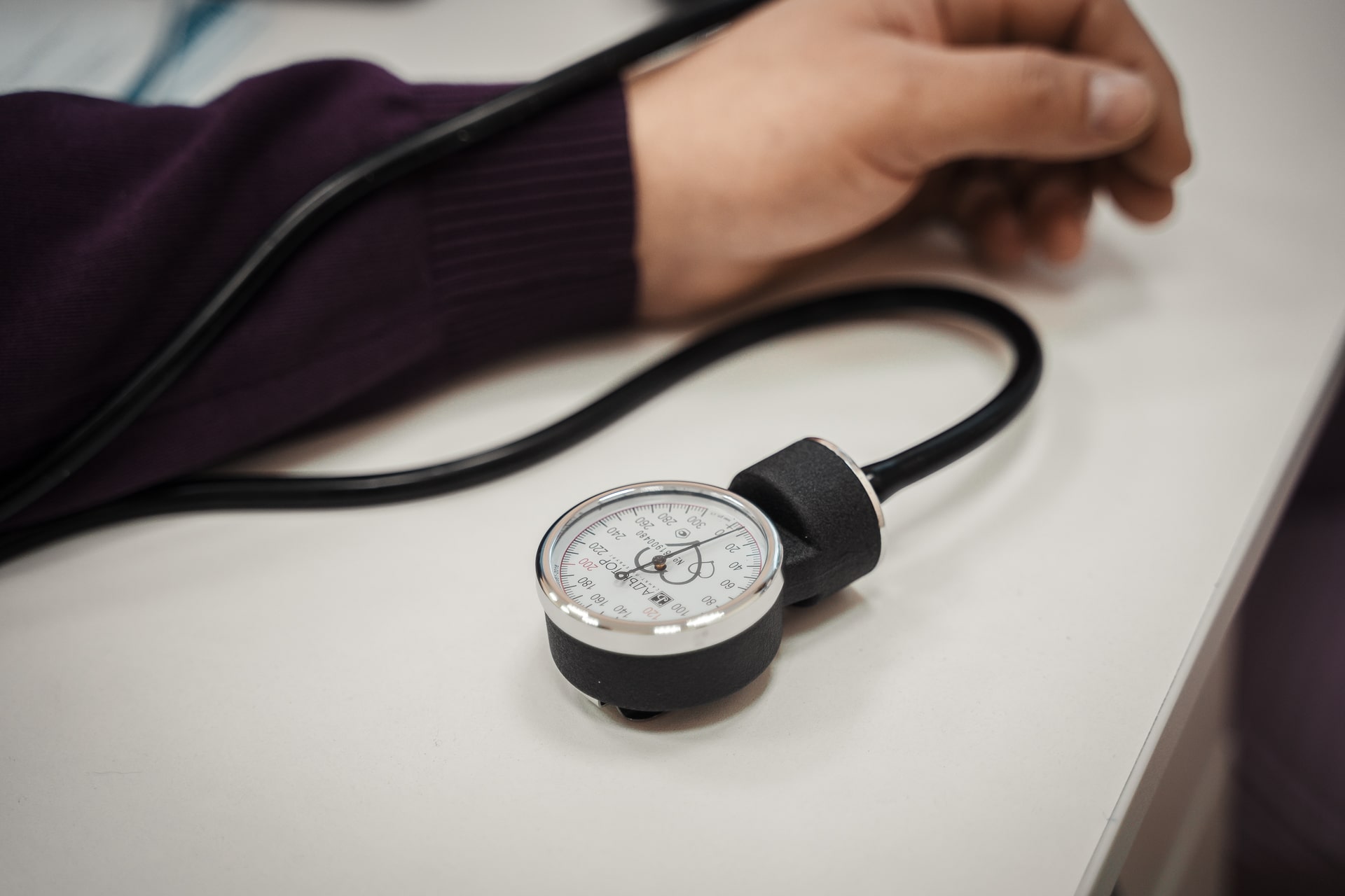 Больше 50 врачей-целевиков начнут работать в центральных районных больницах Тверской области