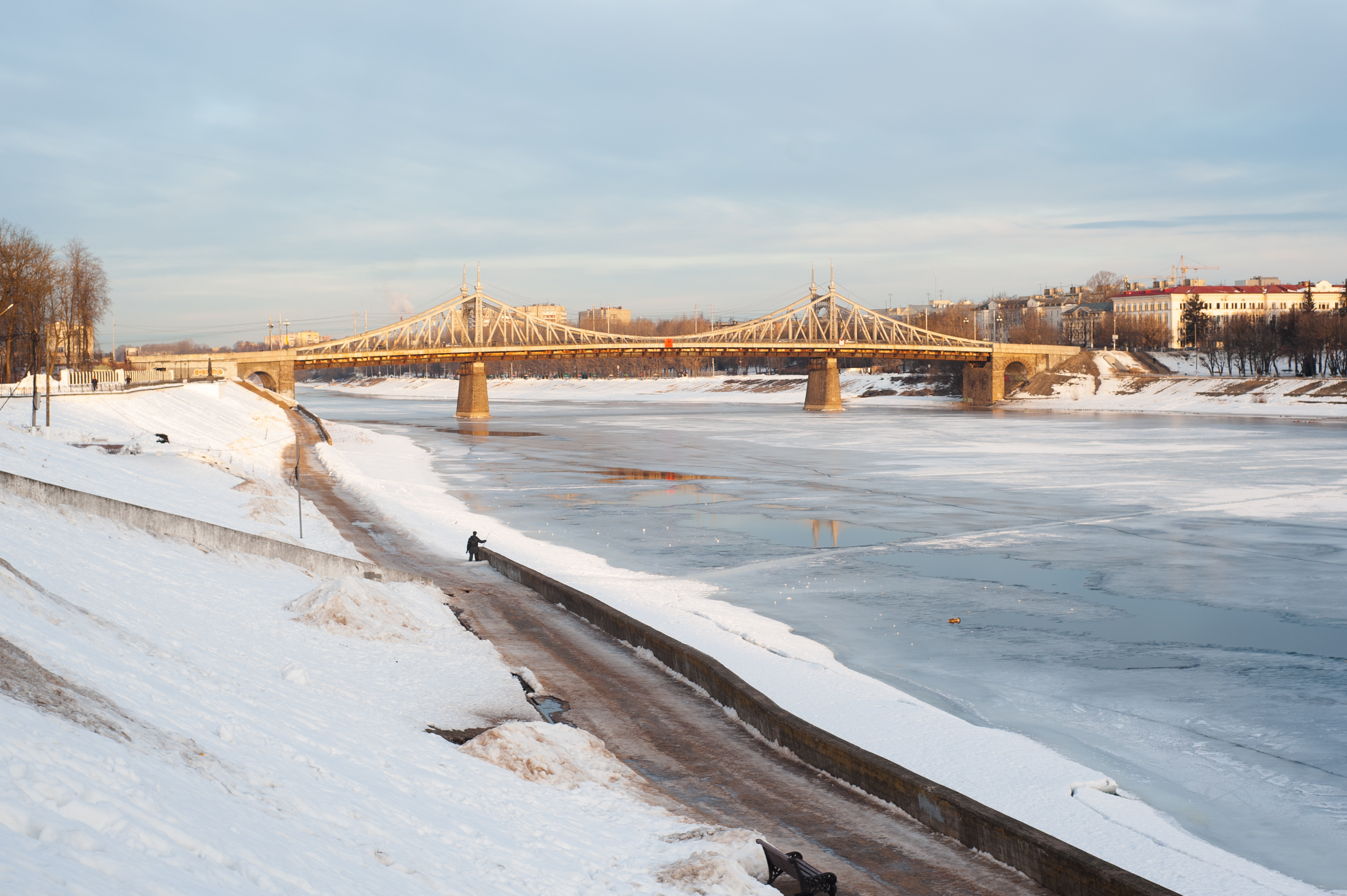 Спасатели рассказали о происшествиях на воде в Тверской области