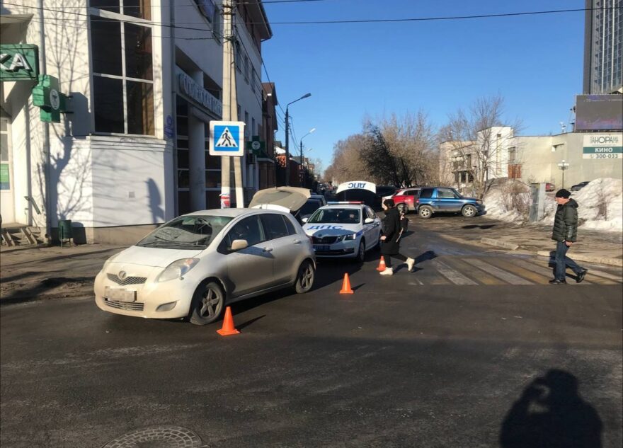 Днём в центре Твери водитель "Тойоты" сбил мужчину