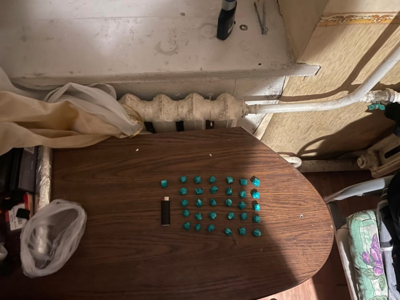 Молодого "закладчика" поймали на одной из улиц Твери