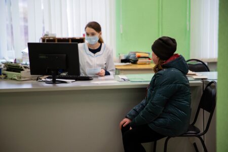 Система дистанционного оформления больничных прекратила действовать в Тверской области