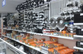 Владельцам иномарок в Тверской области советуют запастись запчастями