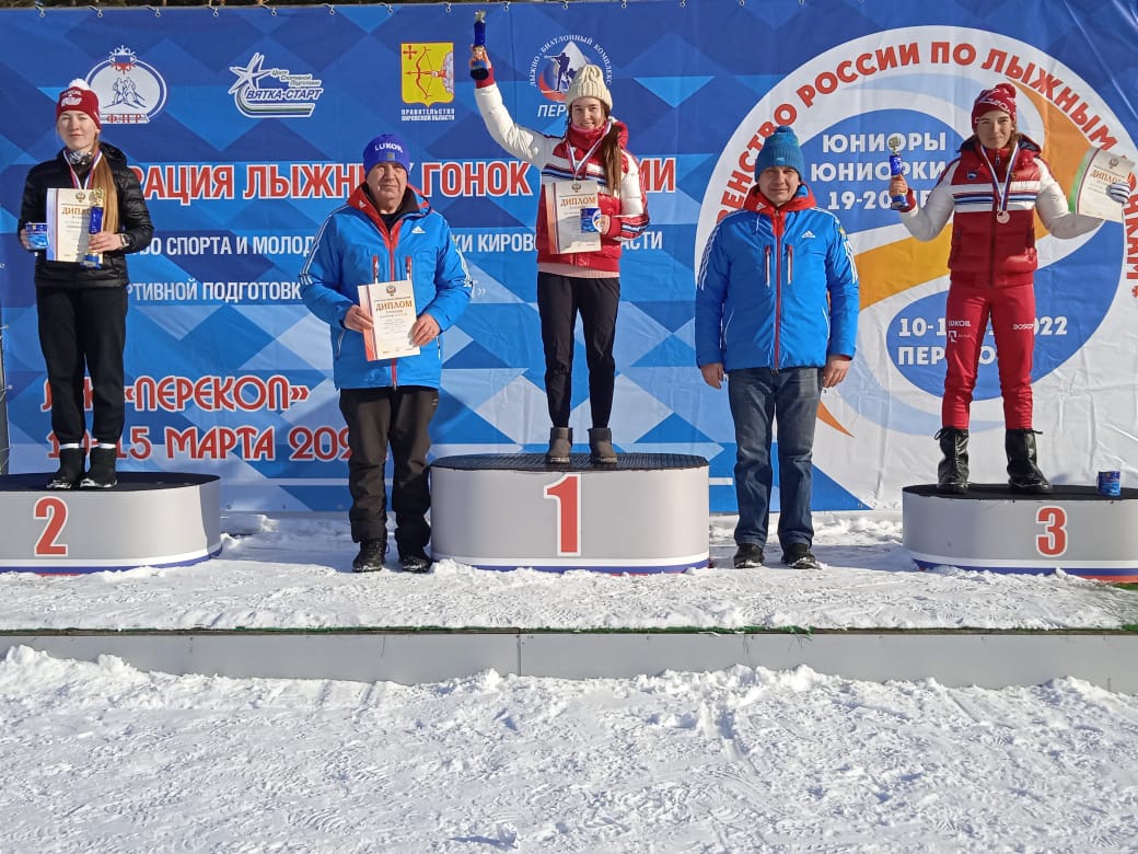 Лыжница Степанова выложила в соцсетях обнаженное фото и процитировала Михалкова
