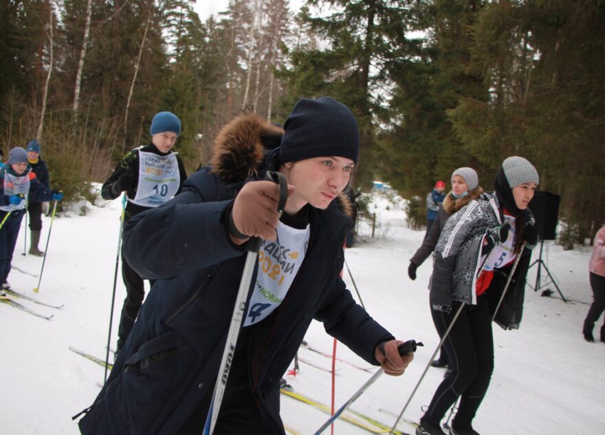 На лыжню в Тверской области вышли особенные спортсмены