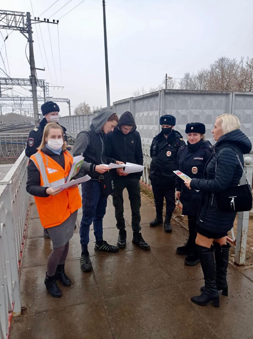 В Вышнем Волочке подросткам рассказывают о травматизме на железной дороге