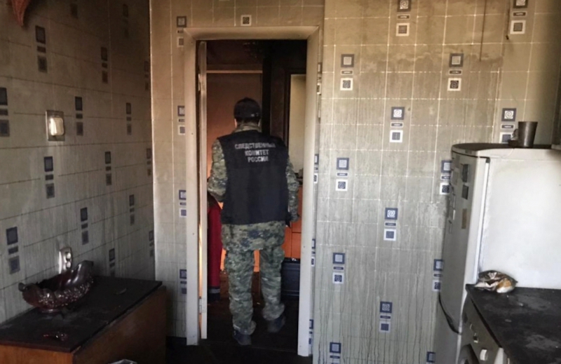 Тело пожилой женщины нашли после пожара в квартире в Тверской области