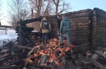 Двое мужчин, тела которых нашли в сгоревшем доме в Тверской области, были убиты